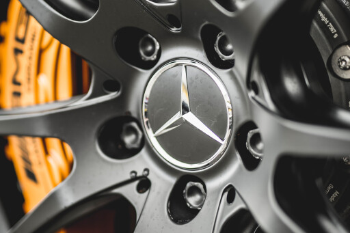 Mercedes-AMG-GT-R-wheel.jpg