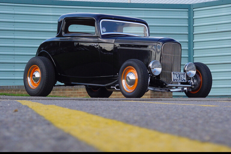 Ford MODEL B COUPE