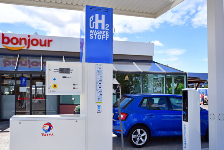 Total SE hydrogen filling station Germany