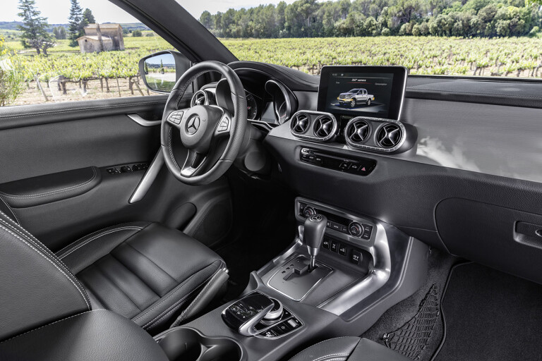 2017 Mercedes Benz X Class Interior Dashboard 3 Jpg