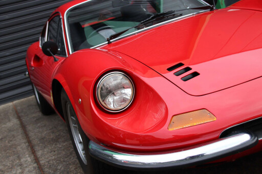 1972-Ferrari-246GT-Dino-coupe-front.jpg