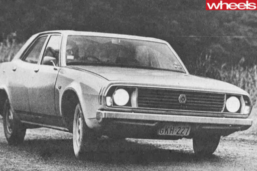 1973-Lleyland -sedan