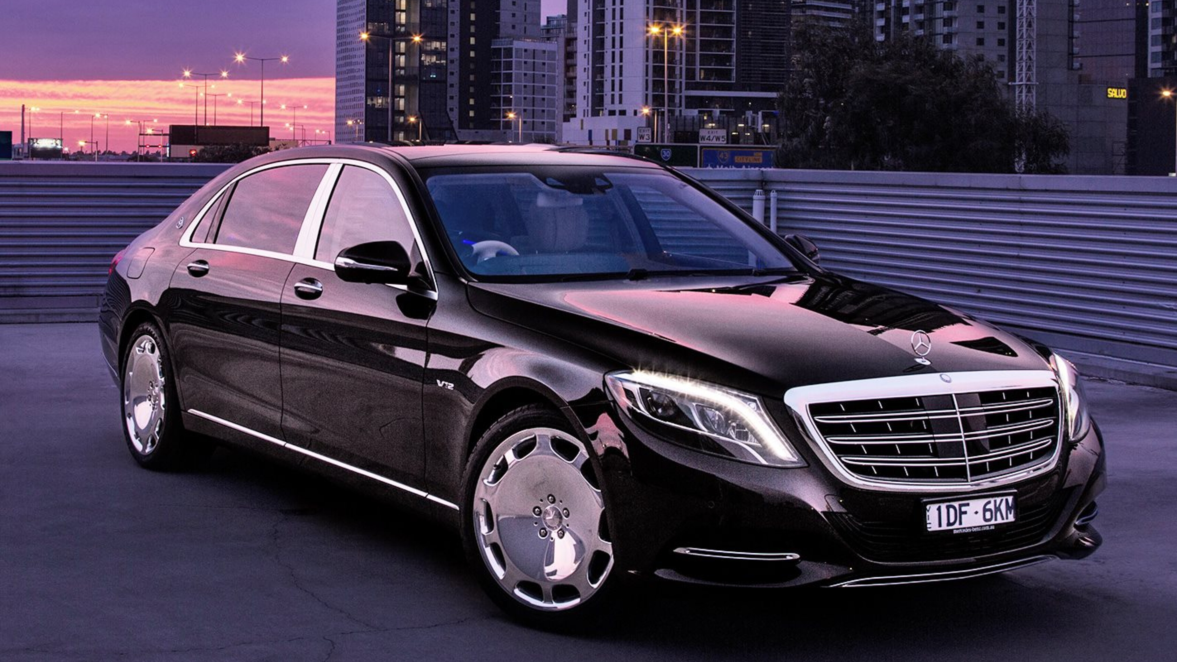 S600 цена. Майбах-Мерседес s600. Mercedes Benz Maybach s600. Мерседес Майбах 600. Мерседес Бенц s600 Maybach.