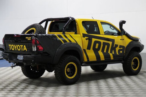 Toyota Hilux Tonka Concept side profile