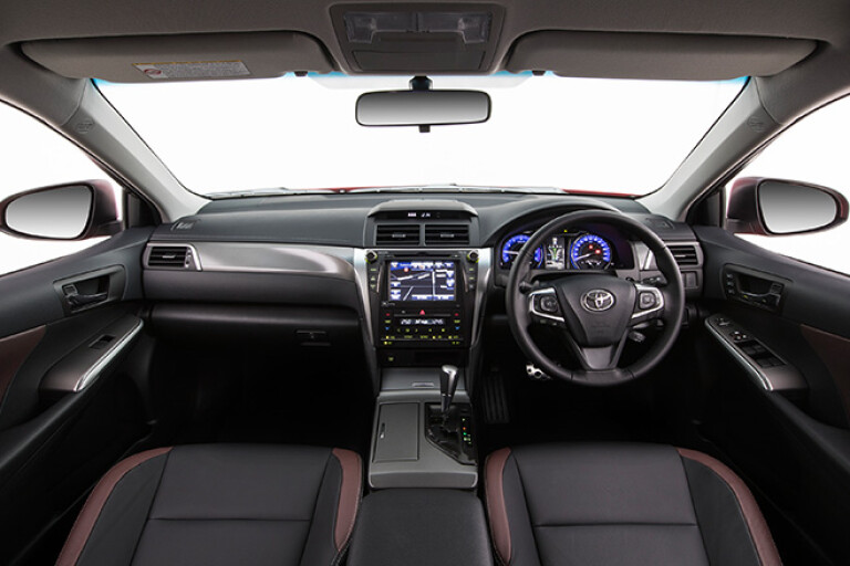 Toyota Aurion interior