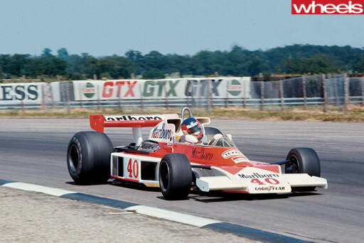 Gilles Villeneuve racing
