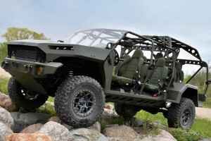 US Army Infantry Squad Vehicle based on Colorado ZR2