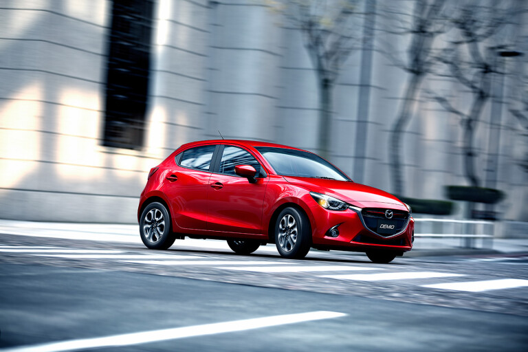 2015 Mazda2 revealed
