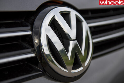 Volkswagen -badge -on -black -vw -car