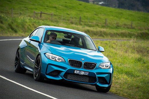 2017 BMW M2 Pure driving
