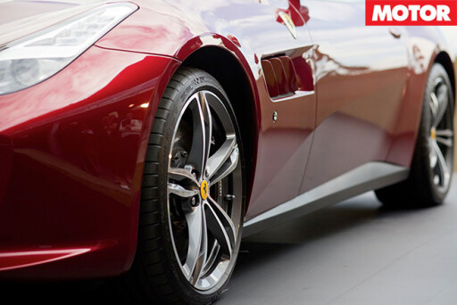 Ferrari GTC4Lusso details