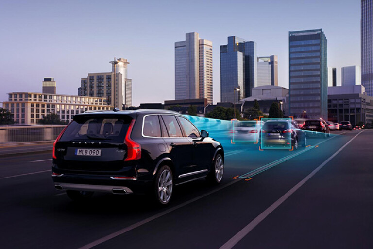 Volvo XC90 Driverless Car technology