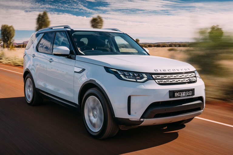 Land Rover Discovery 2017 Drive MAIN Jpg