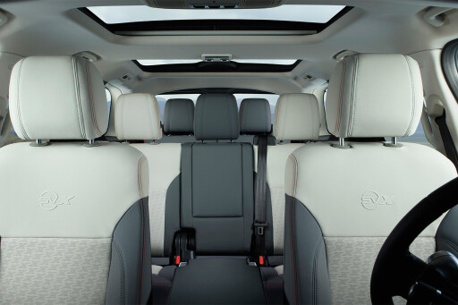Land Rover Discovery SVX interior