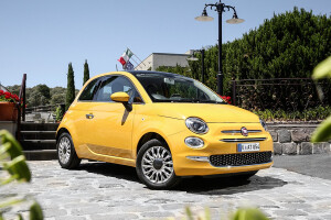 2016 Fiat 500 adds 2000 to price