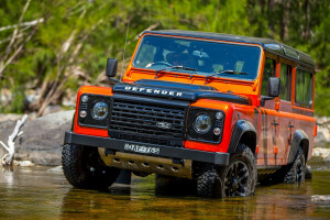 Land Rover Defender 110 Adventure