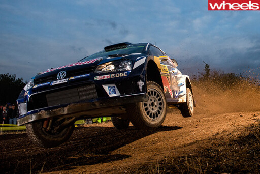 Volkswagen -Polo -WRC-driving -front