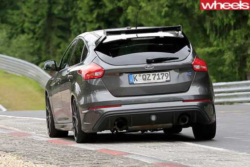 Ford -Focus -RS500-rear -driving