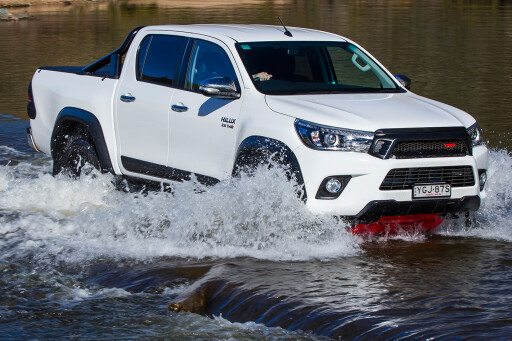 Toyota Hilux TRD offroad