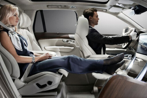 2015 Volvo XC90 Excellence Lounge Console