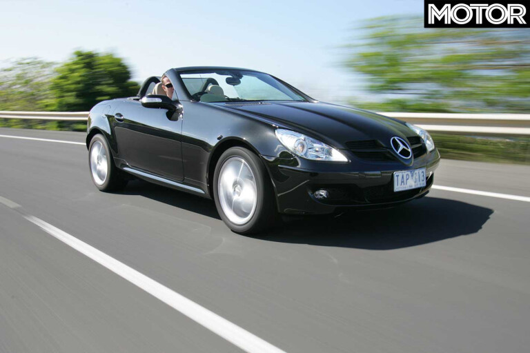 r171 Mercedes-Benz SLK 350 small and sports roadster 2004 