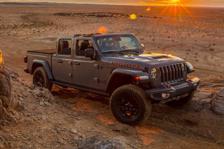 Jeep Gladiator Mojave debuts 2020 Chicago Auto Show