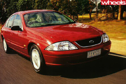 2000-Ford -Falcon -front -side