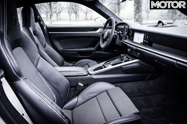 Porsche 911 Turbo S interior