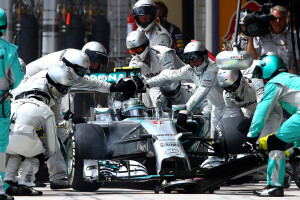Nico Rosberg wins Brazilian F1GP