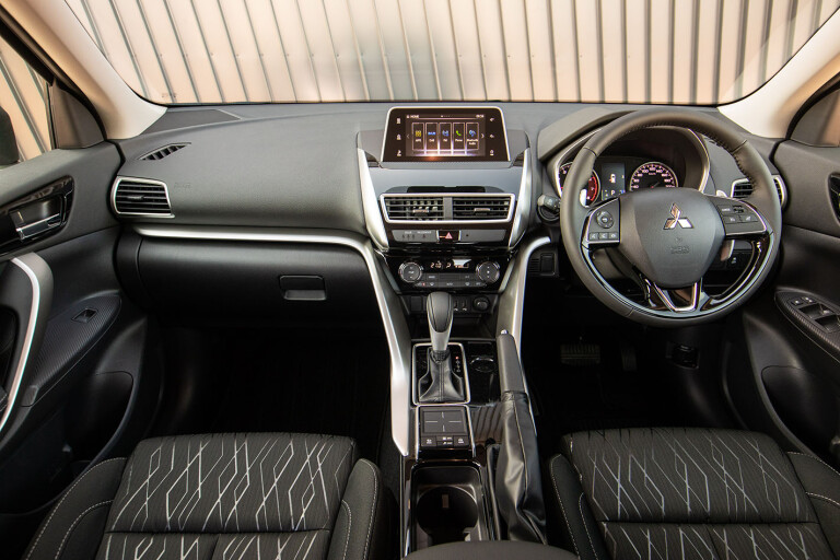 Mitsubishi Eclipse Cross interior