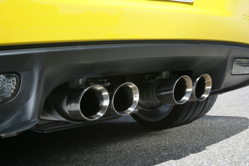 2009-Chevrolet-Corvette-ZR1-exhaust.jpg