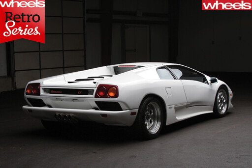 Lamborghini -Diablo -rear -side