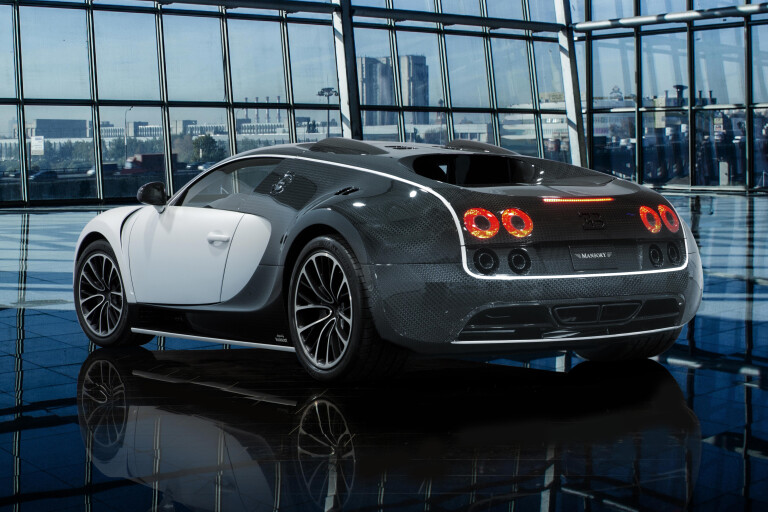 How to change the oil on a Bugatti Veyron