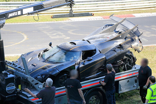658_truck _Koenigsegg -One 1-Crash -015