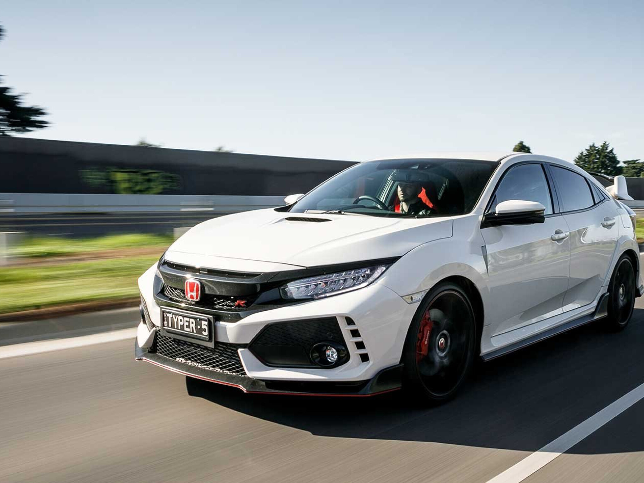 A look at the new FK8 Honda Civic Type R, Car Reviews