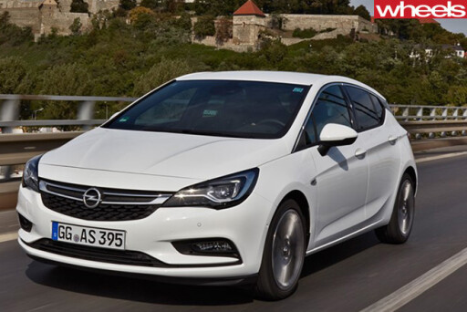 Opel -Astra -front -side
