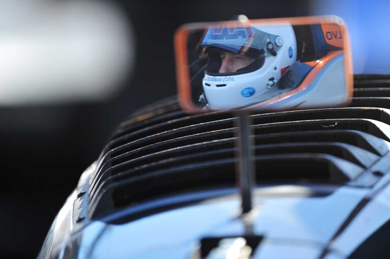 Andy Wallace in Bugatti Chiron