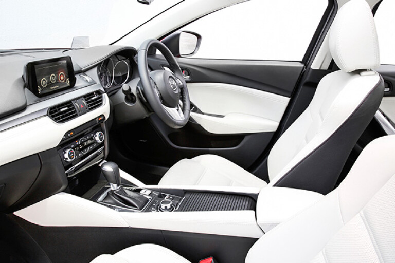 Mazda 6 interior dashboard multimedia touchscreen seats