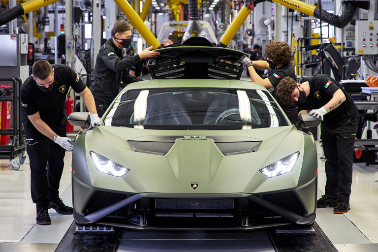 Huracan STO Five Things Production Line Jpg