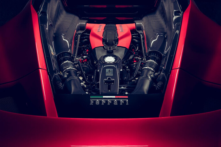 Ferrari F8 Tributo V8 engine