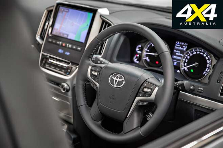 Toyota Land Cruiser 200 Sahara Horizon Interior Jpg