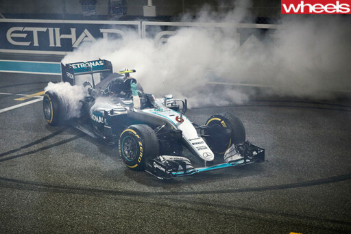 Rosberg title celebration burnout front