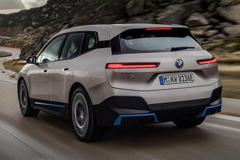 Archive Whichcar 2021 01 18 Misc BMW I X Rear