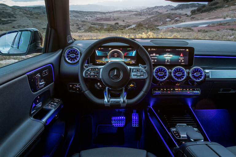 Mercedes-Benz GLB interior lights
