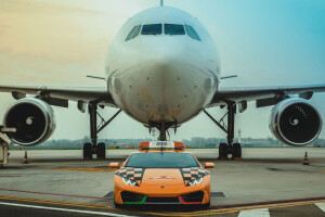 Italian airport now has Lamborghini