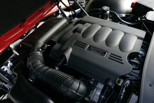 Pontiac-Solstice-engine.jpg