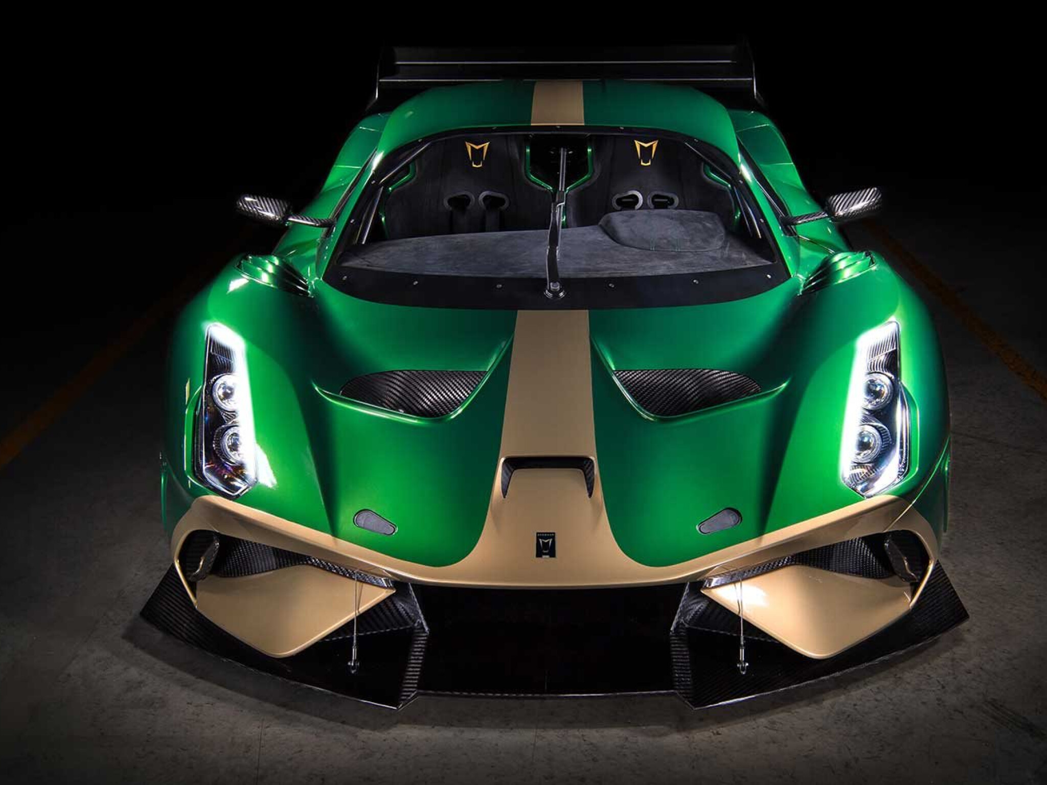 Brabham BT62 supercar tips the scales at 1600kg … of downforce. Here's how  - Drive