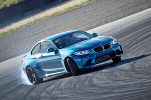 2016 BMW M2 review