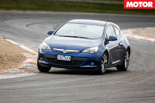 Holden Astra GTC front