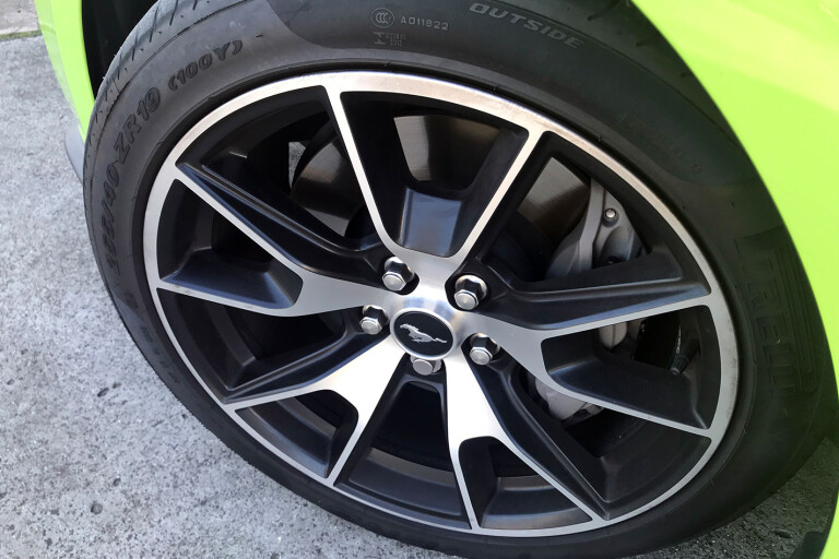19-inch wheel with performance brakes
